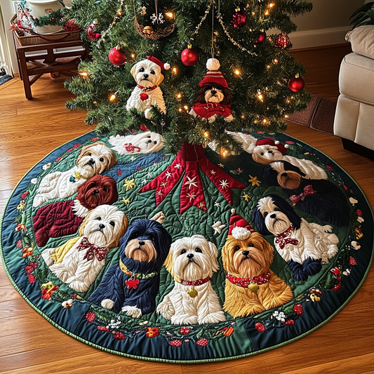 Christmas Tree Skirt • Pets 1